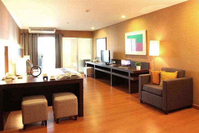 B.U. Place Appartment Bangkok Extérieur photo