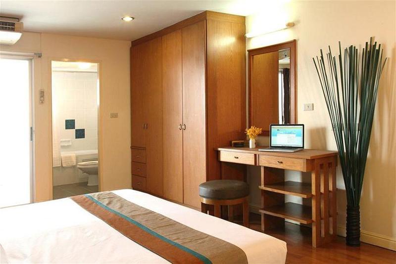 B.U. Place Appartment Bangkok Extérieur photo